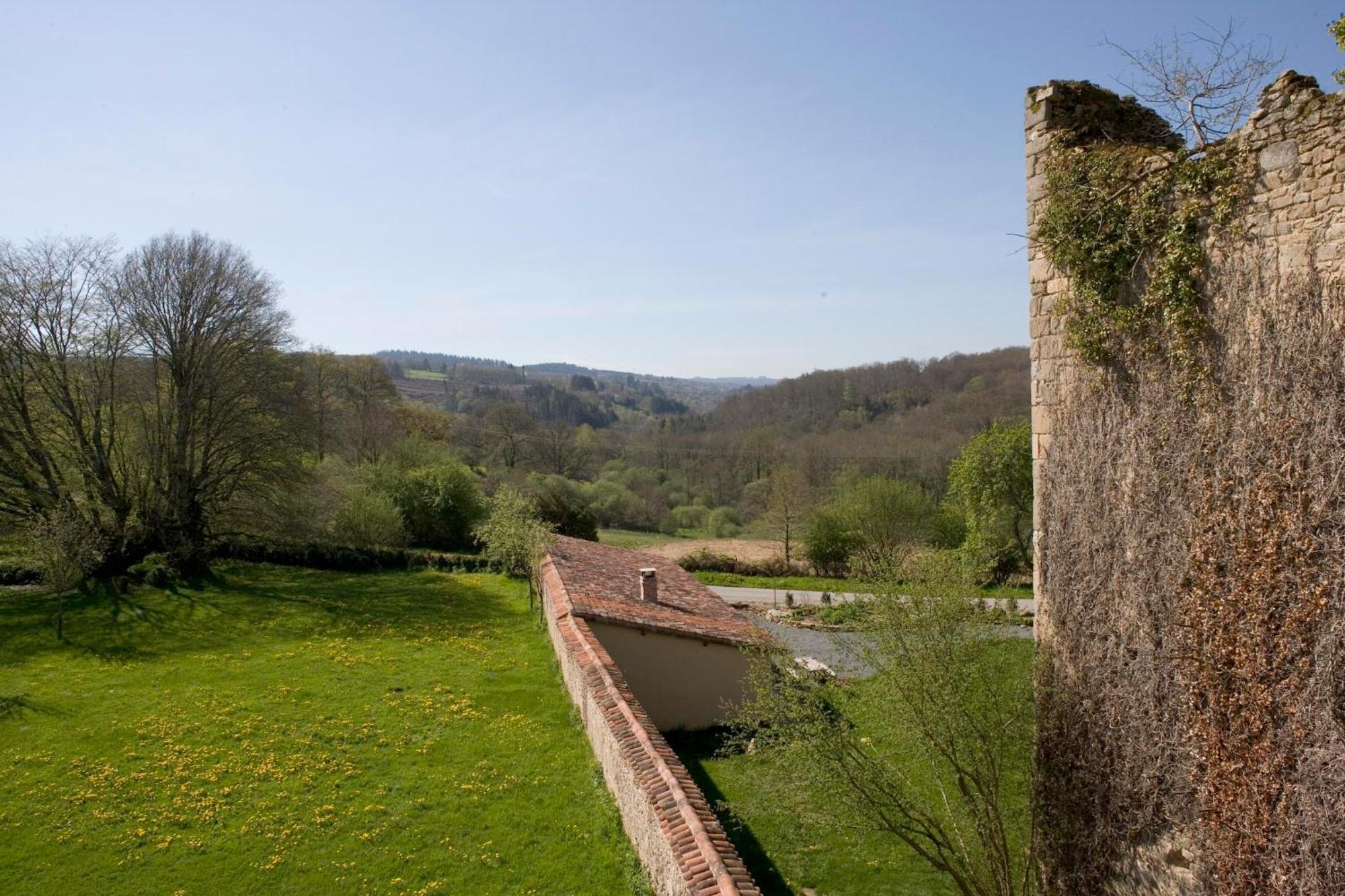 Thauron Abbaye Du Palais Bed & Breakfast 部屋 写真