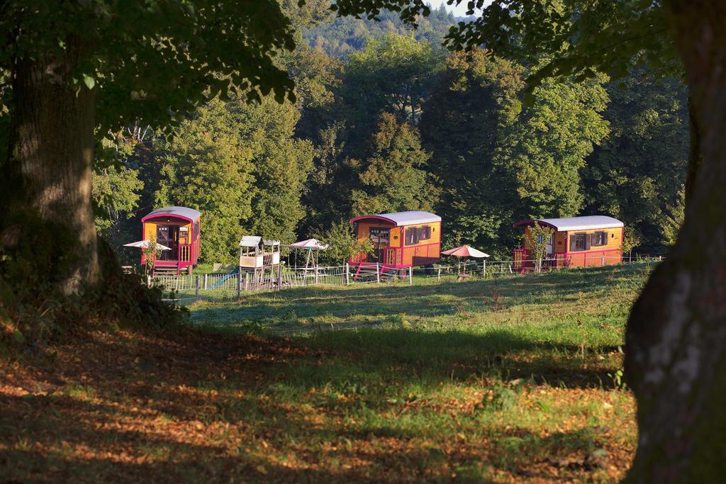 Thauron Abbaye Du Palais Bed & Breakfast エクステリア 写真