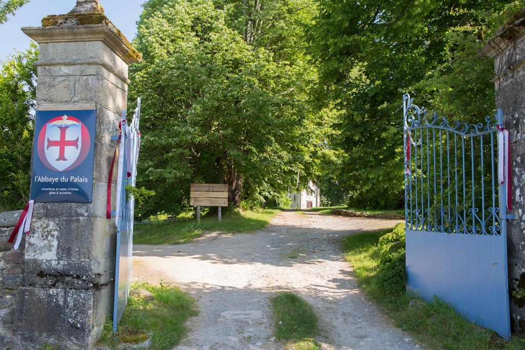 Thauron Abbaye Du Palais Bed & Breakfast エクステリア 写真