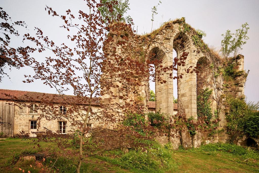 Thauron Abbaye Du Palais Bed & Breakfast エクステリア 写真