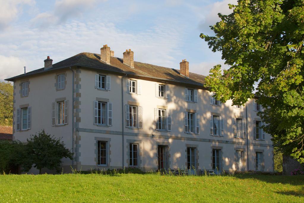 Thauron Abbaye Du Palais Bed & Breakfast エクステリア 写真