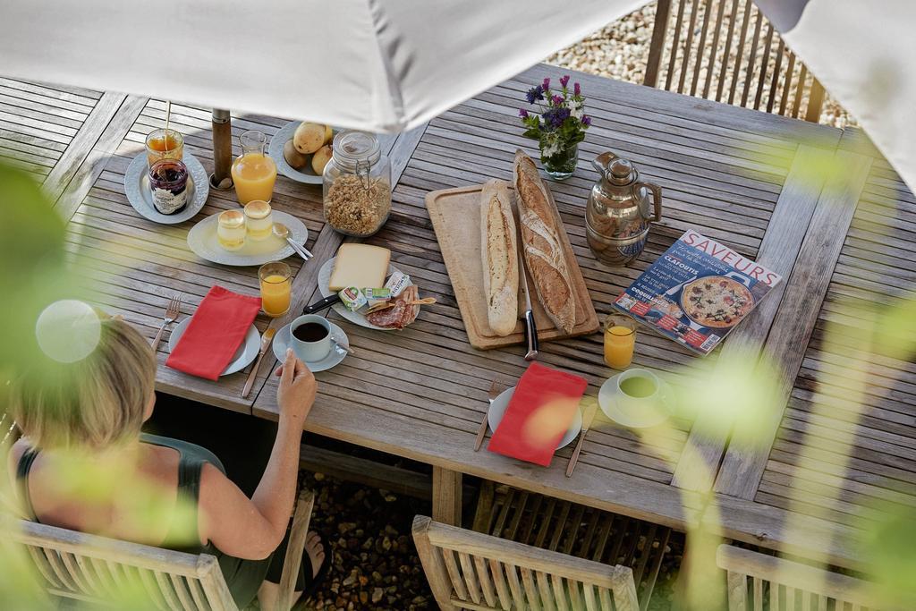 Thauron Abbaye Du Palais Bed & Breakfast エクステリア 写真